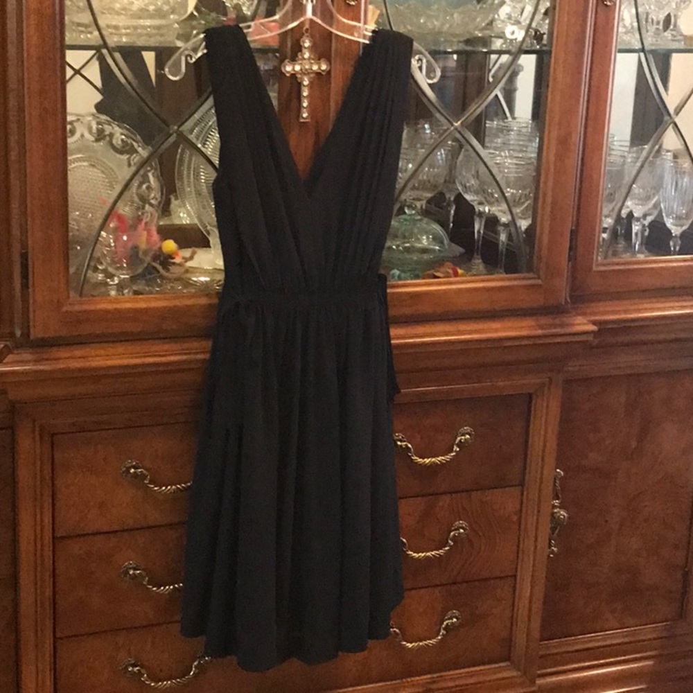 Black Dress, 8
